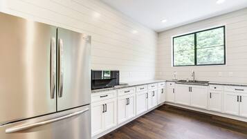 Apartment (3 Bedrooms) | Interior