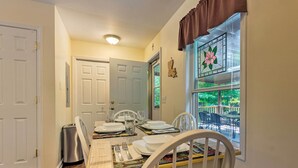 บ้านพัก (3 Bedrooms) | ภายใน