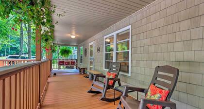 Beech Mountain Home w/ Covered Deck, Near Skiing!