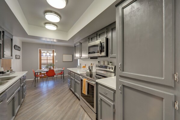 House (3 Bedrooms) | Interior - Country Club Home: 18 Mi to Arizona Snowbowl! (Flagstaff)