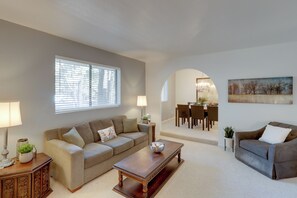 House (3 Bedrooms) | Interior - Country Club Home: 18 Mi to Arizona Snowbowl! (Flagstaff)