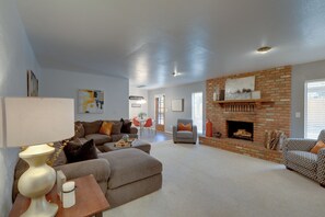 House (3 Bedrooms) | Front of property - Country Club Home: 18 Mi to Arizona Snowbowl! (Flagstaff)