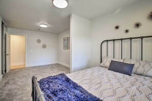 House (Multiple Bedrooms) | Interior