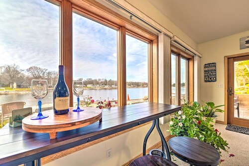 Lakefront Retreat on 18 Acres w/ Hot Tub!