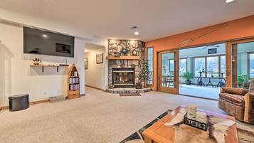 House (3 Bedrooms) | Front of property