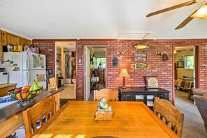 Cottage (2 Bedrooms) | Interior