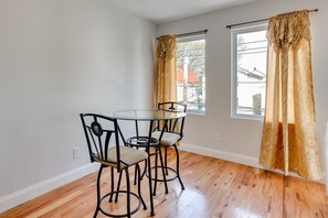 Dining - Bright Newark Vacation Rental Near New York! (Newark)