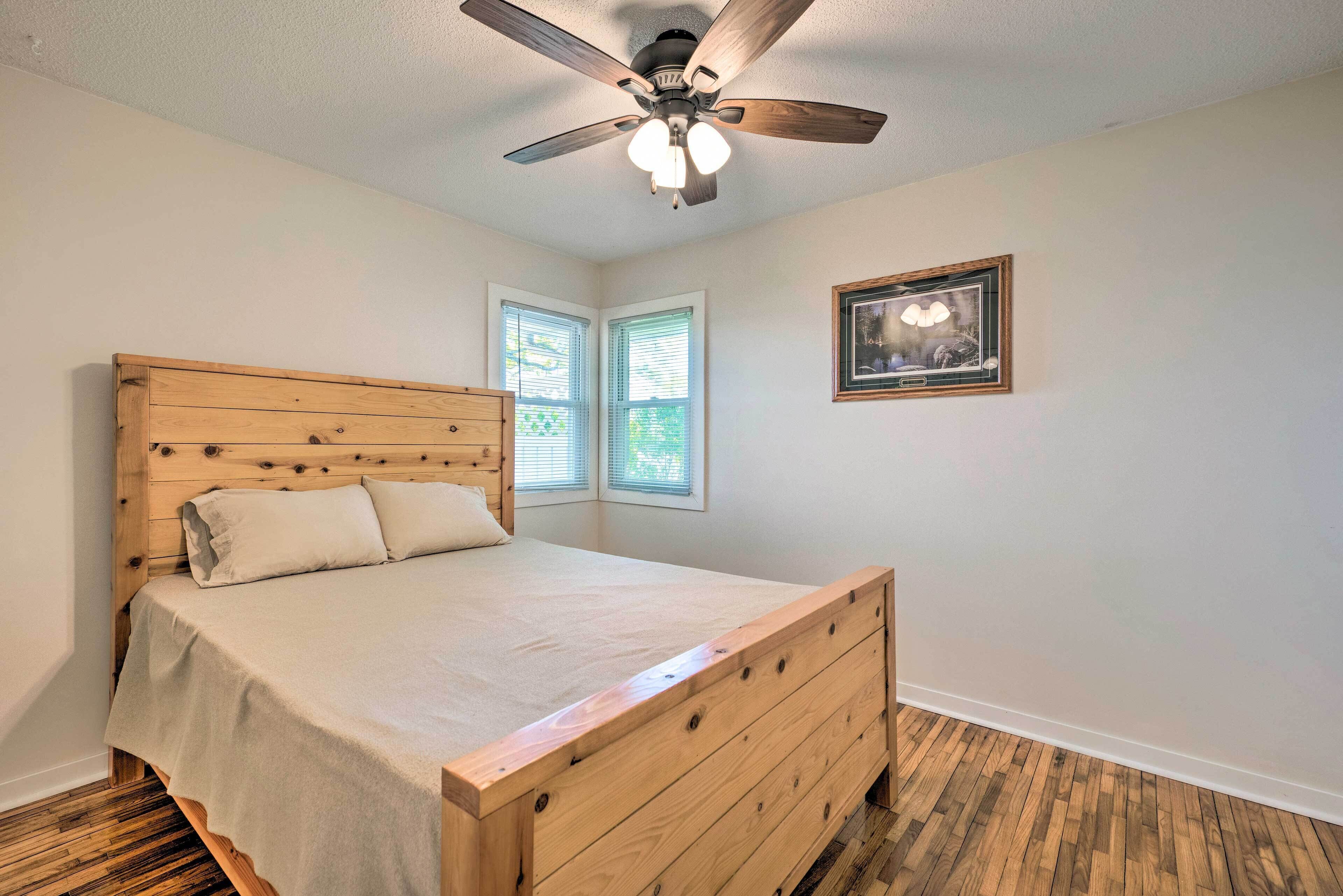 House (3 Bedrooms) | Interior