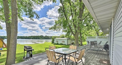 Sunrise Bay w/ Lake Access: Families Welcome!