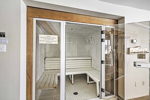 Apartment (2 Bedrooms) | Interior - Townhome w/ Club Access on Shuttle Stop (Fraser)