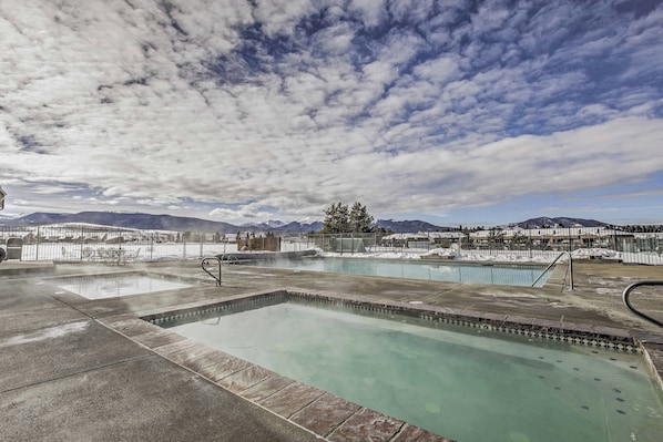 Apartment (2 Bedrooms) | Interior - Townhome w/ Club Access on Shuttle Stop (Fraser)