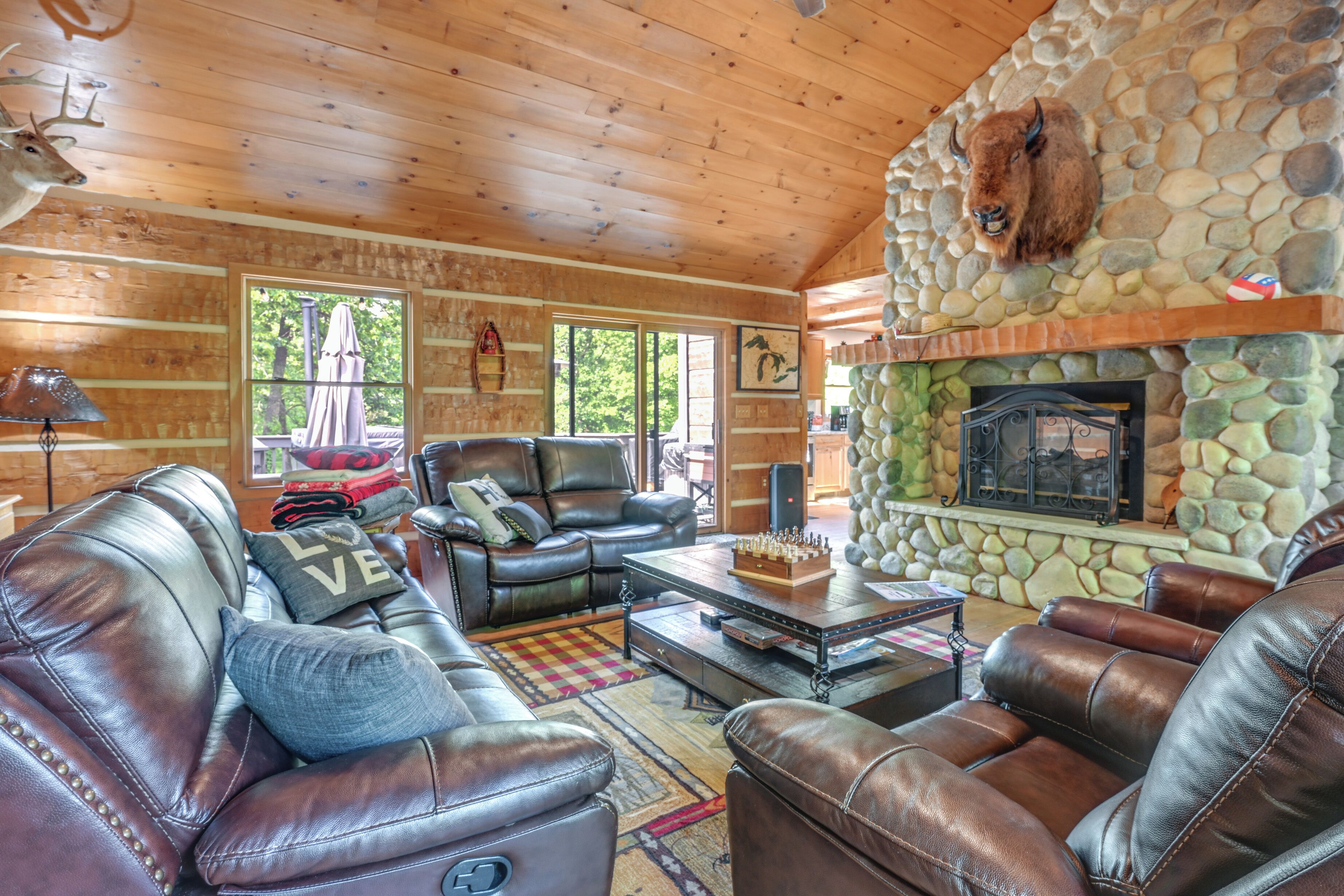 Nhà (Multiple Bedrooms) | Nội thất