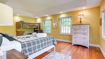 Rumah (Multiple Bedrooms) | Interior