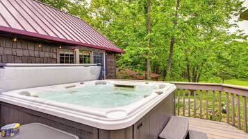 Casa (Multiple Bedrooms) | Interior