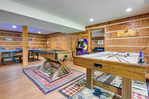 House (Multiple Bedrooms) | Bahagian dalam