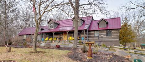 獨棟房屋 (Multiple Bedrooms) | 住宿正面