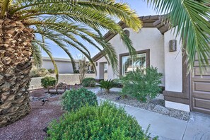 House (4 Bedrooms) | Interior - 3 Mi to Lake: Lake Havasu Home w/ Pool! (Lake Havasu City)
