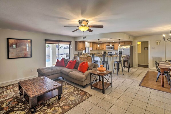 Interior - Private Pool & Hot Tub: Havasu Getaway! (Lake Havasu City)