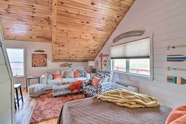 Apartment (0 Bedroom) | Interior