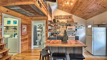 Apartment (0 Bedroom) | Interior