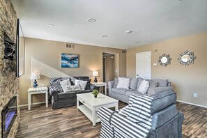 House (5 Bedrooms) | Interior