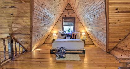 Luxury Pearcy Cabin w/ 5 Private Acres + Hot Tub!