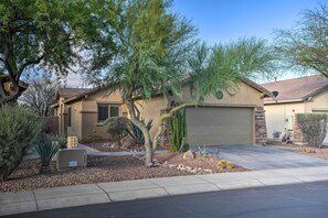 House (2 Bedrooms) | Interior - Luxe Anthem Home w/ Grilling Patio Near Hiking! (Phoenix)