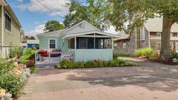 Cottage (2 Bedrooms) | Interior