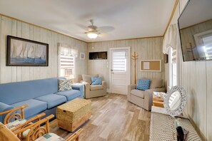 Cottage (2 Bedrooms) | Interior