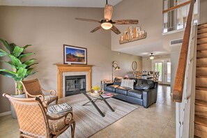 Interior - Hot Tub, Heated Pool & More! Relaxing Phoenix Home (Phoenix)