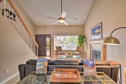 Hot Tub, Heated Pool & More! Relaxing Phoenix Home