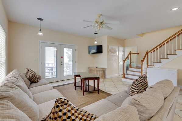 House (3 Bedrooms) | Interior - Orange Beach Family Duplex w/ Deck < 1 Mi to Shore (Orange Beach)