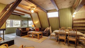 منزل (4 Bedrooms) | المنشأة من الداخل