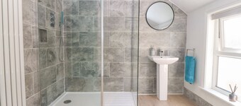 Apartment 2 - Llandudno Central