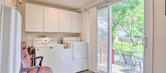 Suburban Home w/ Backyard Patio < 7 Miles to Dtwn!