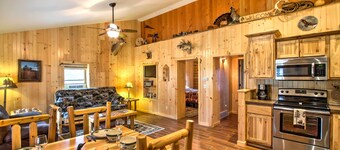 Cabin by the River: Visited by Treehouse Masters!