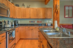 Apartment (4 Bedrooms) | Interior - 'bozeman Getaway' w/ Mountain Views, Near Downtown (Bozeman)