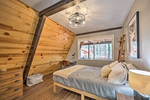 House (3 Bedrooms) | Interior - The Silly Goose A-frame Cabin in Pinetop-lakeside (Pinetop)