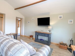 Living area - The Annexe, Grange Farm (Norwich)