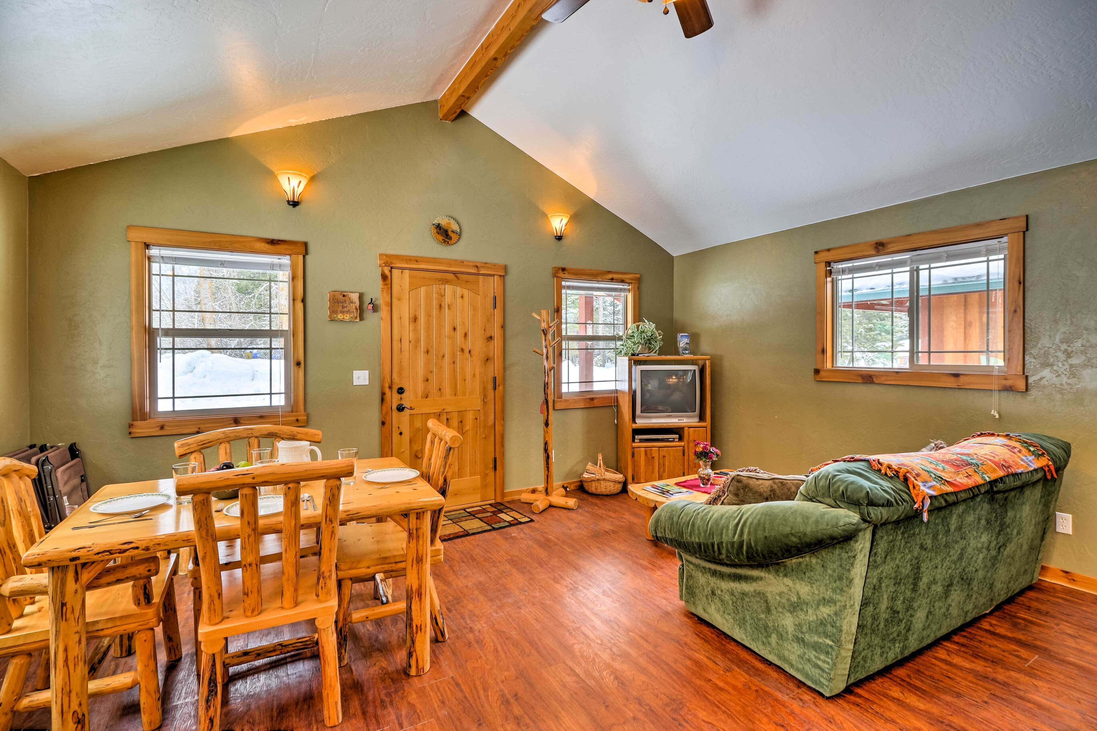 House (2 Bedrooms) | Bahagian dalam