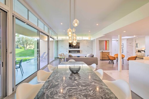 Luxe Palm Desert Home: Patio, Grill & Mtn Views!