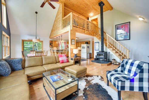 Rustic North Creek Getaway ~ 4 Mi to Gore Mtn!