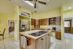 Casa (5 Bedrooms) | Parte interna