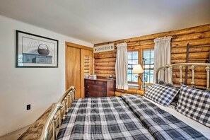 House (3 Bedrooms) | Interior - Private Wooded Cabin, 8 Mi to Sundance Ski & Town! (Wilmington)