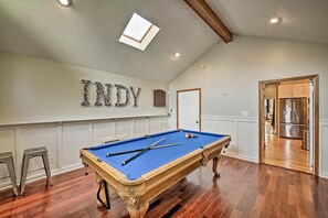 House (3 Bedrooms) | Interior - Updated Indianapolis Home, Walk to Lucas Oil! (Indianapolis)