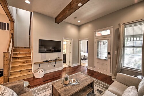 Updated Indianapolis Home, Walk to Lucas Oil!