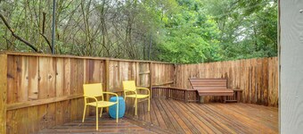 Modern Woodlands Townhome w/ Spacious Yard & Patio