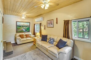 Casa (2 Bedrooms) | Interior