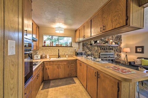 Balcony & Forest Views: Cabin in Pioneer!