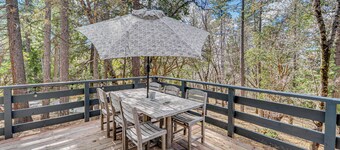 Balcony & Forest Views: Cabin in Pioneer!